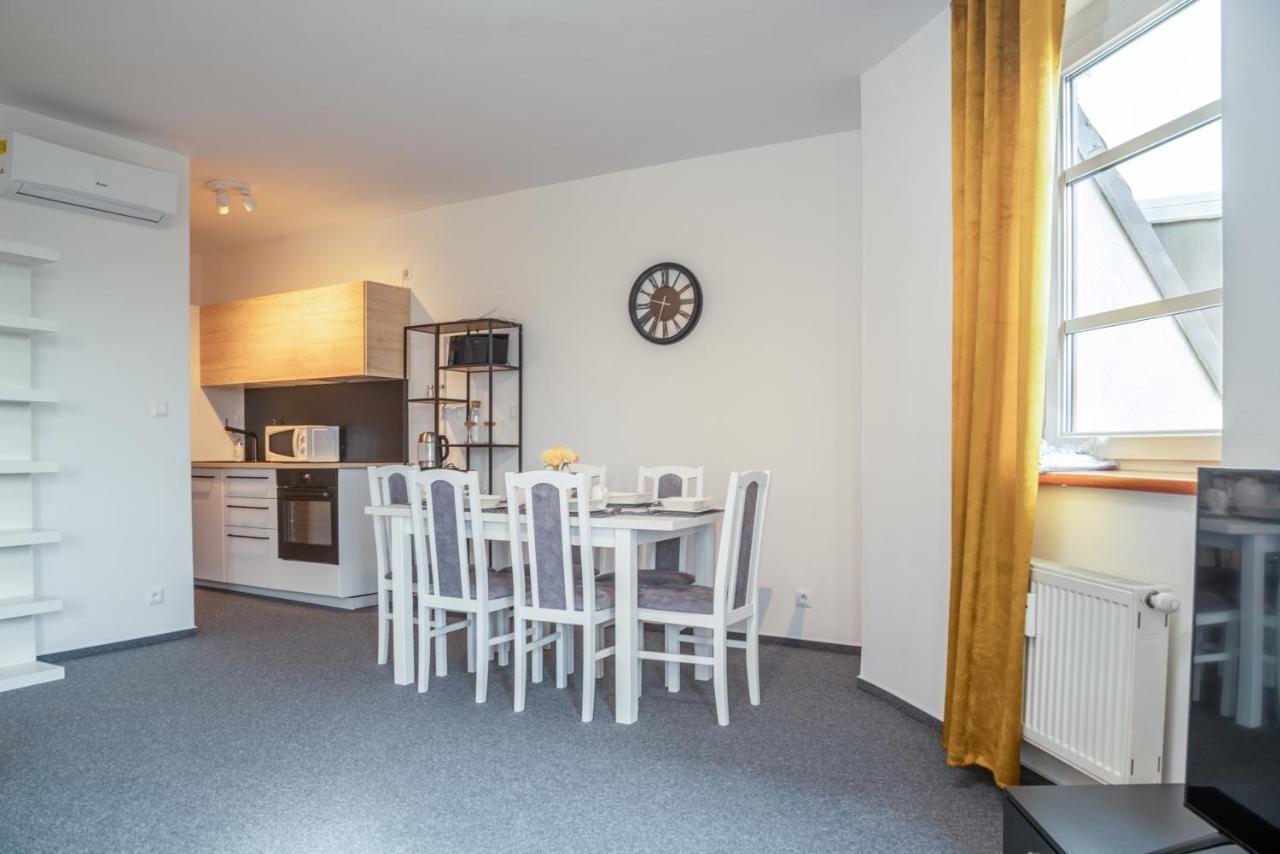 Apartman Amore Bešeňová Dış mekan fotoğraf